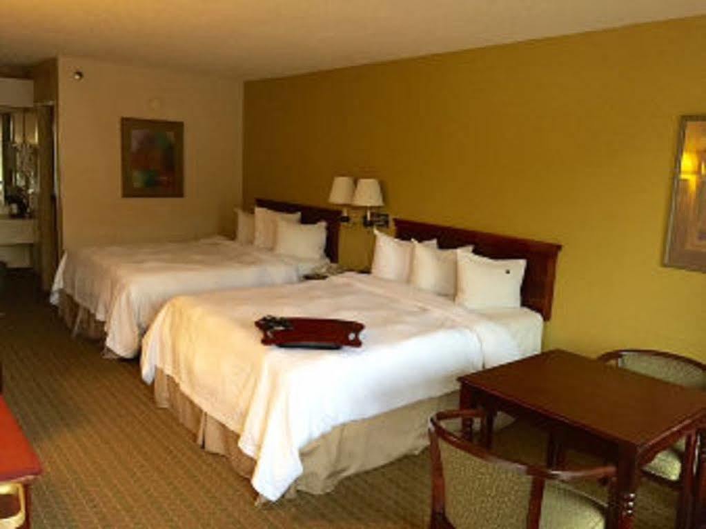 Quality Inn Mcdonough Atlanta South Exterior photo